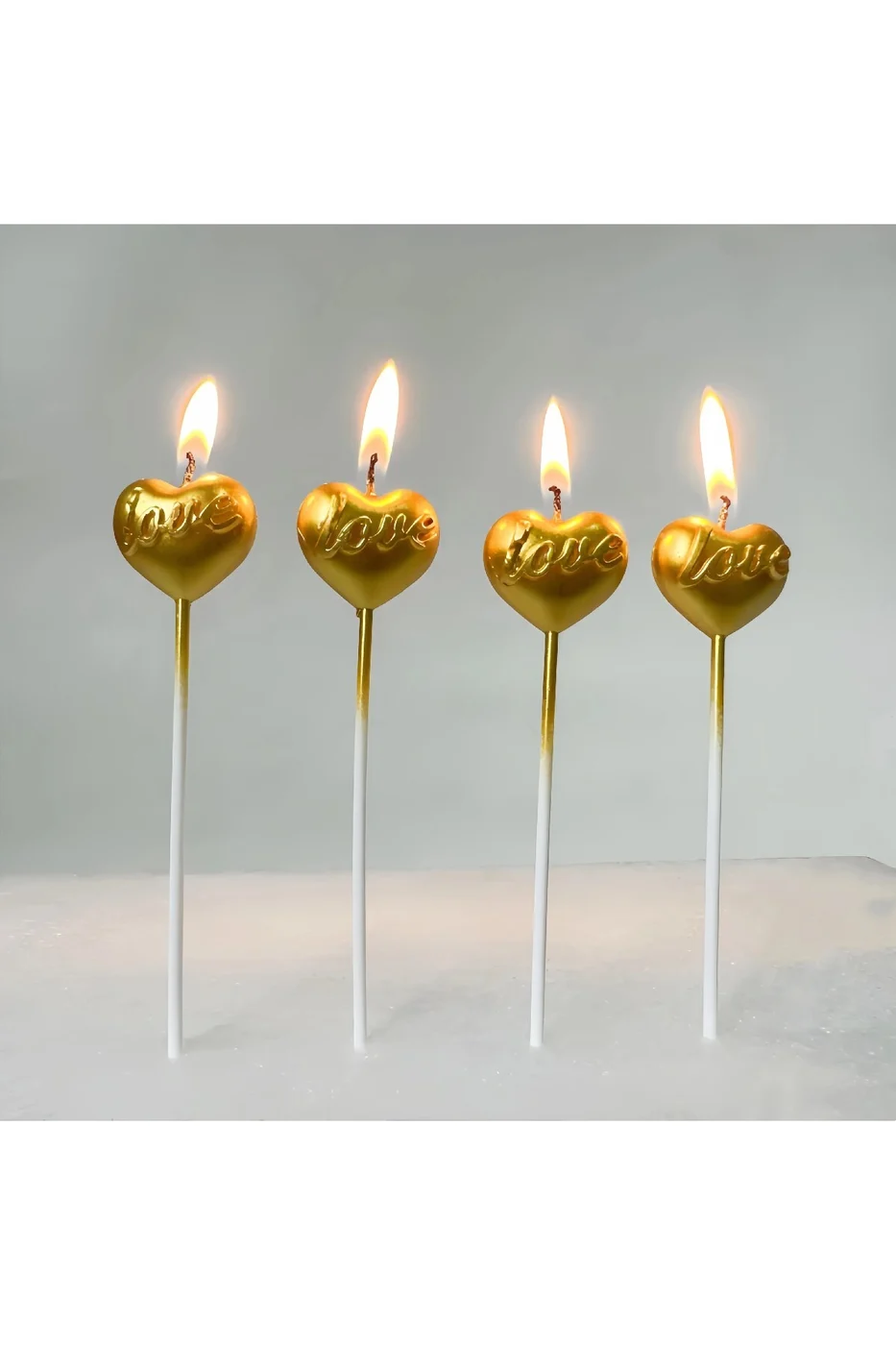 DOĞUM GÜNÜ MUMLAR 4 LÜ ÇUBUKLU LOVE KALP GOLD MUM AŞK ŞEKİLLİ MUMLAR gorsel 3