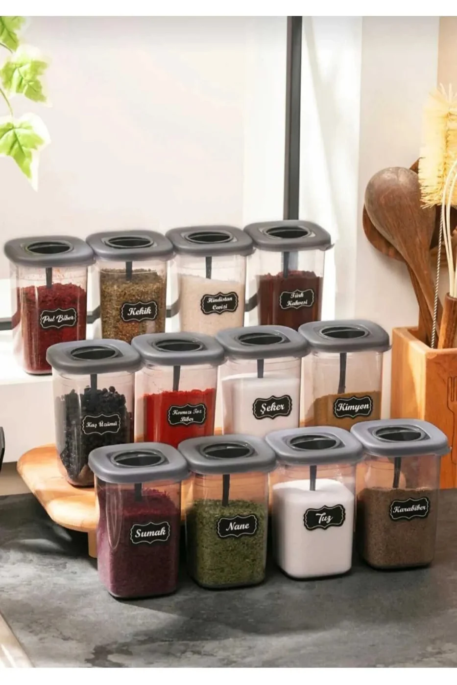 Etiketli 3'lü 450ml  Kendinden Kaşıklı Kilitlenebilir Kapaklı Baharatlık Seti gorsel 6
